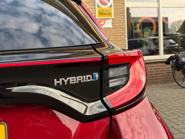TOYOTA YARIS 1.5 Hybrid Launch Edition, Autobedrijf Gert van Keulen, Bathmen