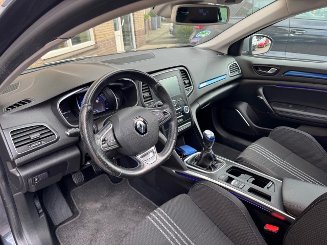 RENAULT MEGANE ESTATE TCe 130 GT-LINE NL-AUTO, Autobedrijf Gert van Keulen, Bathmen
