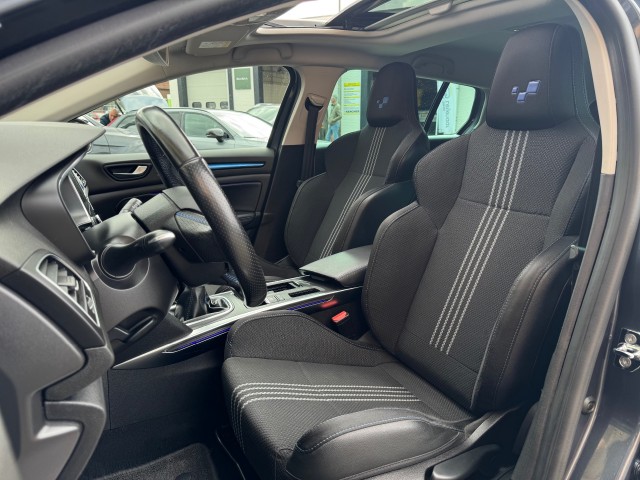 RENAULT MEGANE ESTATE TCe 130 GT-LINE NL-AUTO, Autobedrijf Gert van Keulen, Bathmen