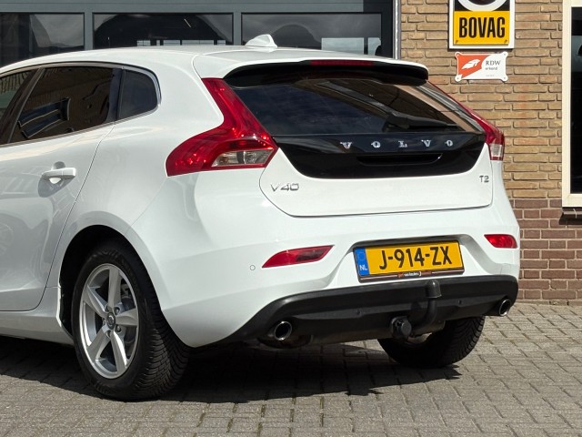 VOLVO V40 1.6 T2 MOMENTUM NAVI/LMV, Autobedrijf Gert van Keulen, Bathmen