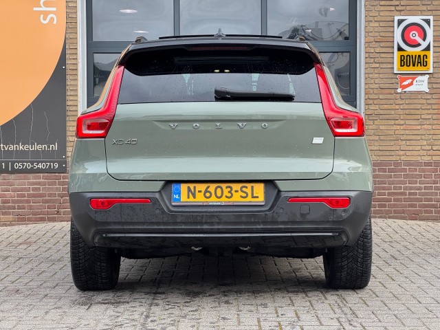 VOLVO XC40 RECHARGE PRO 70KWh PANODAK/2-TONE/LED/CARPLAY/NL-AUTO/1E EIG., Autobedrijf Gert van Keulen, Bathmen