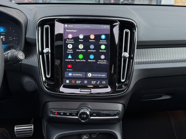 VOLVO XC40 RECHARGE PRO 70KWh PANODAK/2-TONE/LED/CARPLAY/NL-AUTO/1E EIG., Autobedrijf Gert van Keulen, Bathmen