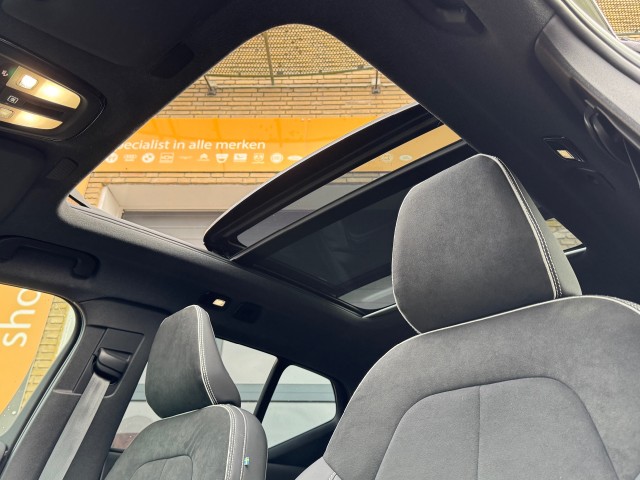 VOLVO XC40 RECHARGE PRO 70KWh PANODAK/2-TONE/LED/CARPLAY/NL-AUTO/1E EIG., Autobedrijf Gert van Keulen, Bathmen