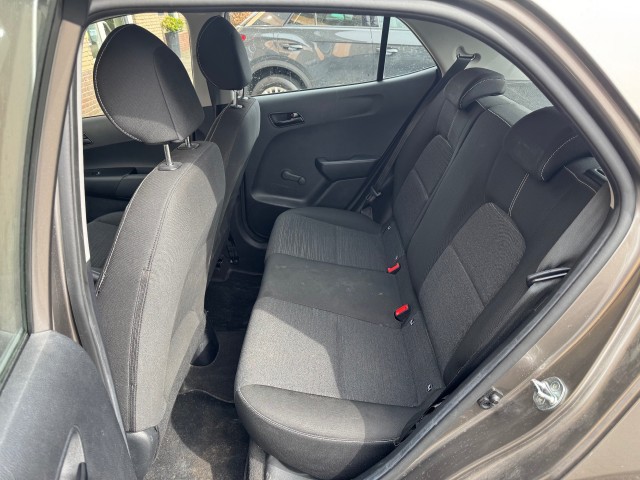 KIA PICANTO 1.0 CVVT ECONOMYPLUSLINE 5-DEURS AIRCO/LED/CARPLAY/NL-AUTO/1E EIG., Autobedrijf Gert van Keulen, Bathmen