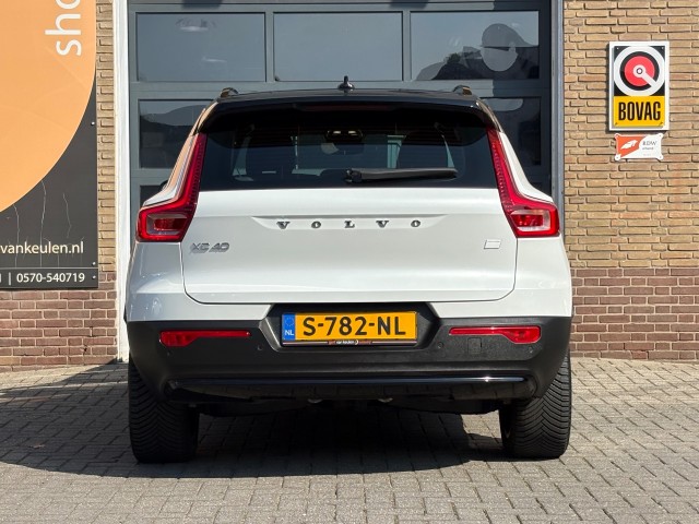 VOLVO XC40 RECHARGE CORE 70 KWh 2-TONE/NL-AUTO/1E EIG. , Autobedrijf Gert van Keulen, Bathmen