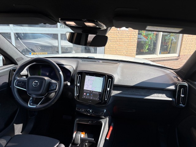 VOLVO XC40 RECHARGE CORE 70 KWh 2-TONE/NL-AUTO/1E EIG. , Autobedrijf Gert van Keulen, Bathmen