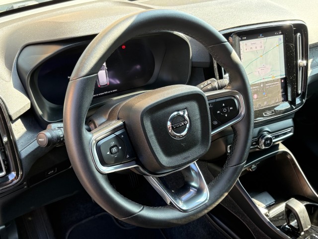 VOLVO XC40 RECHARGE CORE 70 KWh 2-TONE/NL-AUTO/1E EIG. , Autobedrijf Gert van Keulen, Bathmen