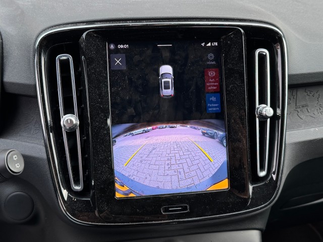VOLVO XC40 RECHARGE CORE 70 KWh 2-TONE/NL-AUTO/1E EIG. , Autobedrijf Gert van Keulen, Bathmen