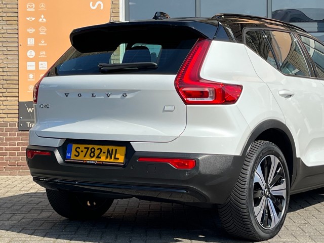VOLVO XC40 RECHARGE CORE 70 KWh 2-TONE/NL-AUTO/1E EIG. , Autobedrijf Gert van Keulen, Bathmen