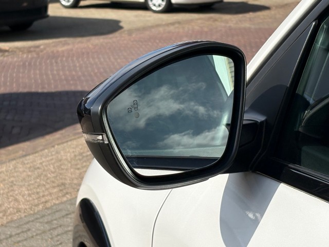 PEUGEOT 208 1.2 GT PACK 5-DEURS/NL-AUTO/1E EIG./28.000 KM!, Autobedrijf Gert van Keulen, Bathmen