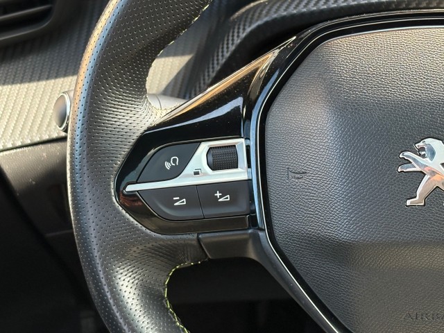 PEUGEOT 208 1.2 GT PACK 5-DEURS/NL-AUTO/1E EIG./28.000 KM!, Autobedrijf Gert van Keulen, Bathmen