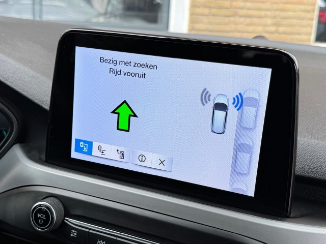 FORD FOCUS 1.0 ECOBOOST HYBRIDE 125PK CONNECTED TREKHAAK 67.000KM!, Autobedrijf Gert van Keulen, Bathmen