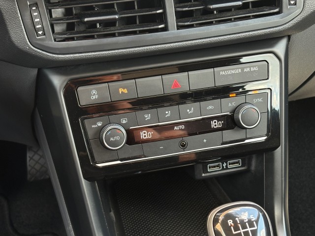 VOLKSWAGEN T-CROSS 1.0 TSI LIFE BUSINESS , Autobedrijf Gert van Keulen, Bathmen