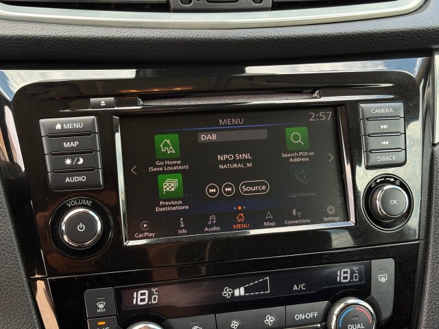 NISSAN QASHQAI 1.3 DIG-T N-MOTION PANO/NAVI, Autobedrijf Gert van Keulen, Bathmen