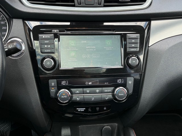 NISSAN QASHQAI 1.3 DIG-T N-MOTION PANO/NAVI, Autobedrijf Gert van Keulen, Bathmen