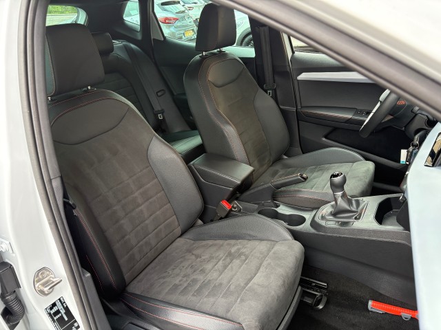 SEAT IBIZA 1.0 ECOTSI FR BUSINESS INTENSE FULL OPTIONS 2023!, Autobedrijf Gert van Keulen, Bathmen