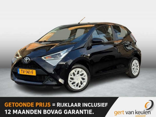 Toyota Aygo - 1.0 VVT-I X-PLAY LIMITED 5-DEURS NL-AUTO/AIRCO/CAMERA/BLUETOOTH