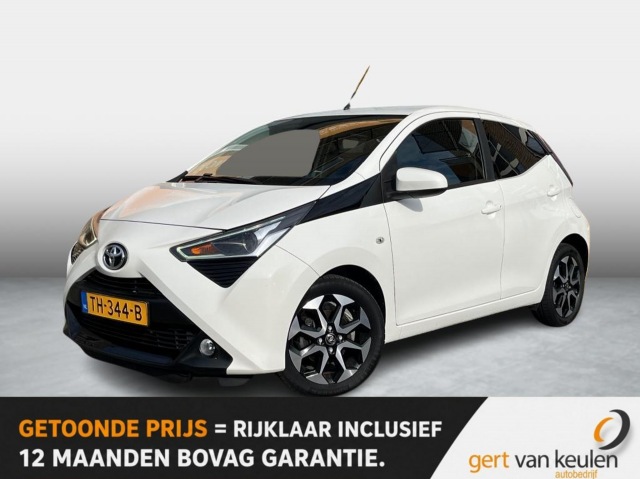Toyota Aygo - 1.0 VVT-I X-FIRST 5-DEURS CARPLAY/LMV/LED/CAMERA/NL-AUTO/1E EIG.