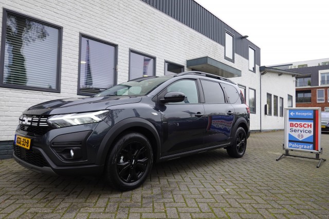 DACIA JOGGER 1.0 TCE 110 EXT 7P  Navi ,winterpack 1300 km !! NW STAAT , Bosch Car Service Palsgraaf, Rhoon