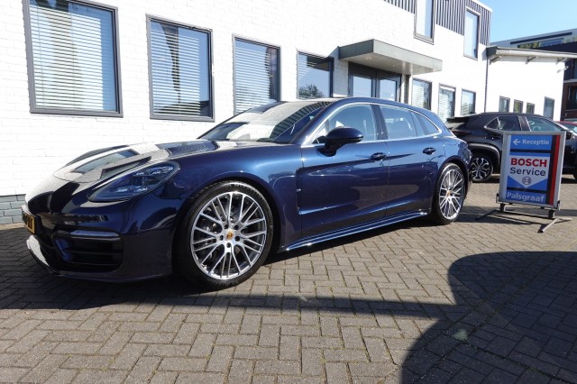 Porsche Panamera sport turismo - 2.9 4 E-HYBRID Platinum Sport Chrono Full Loaded 