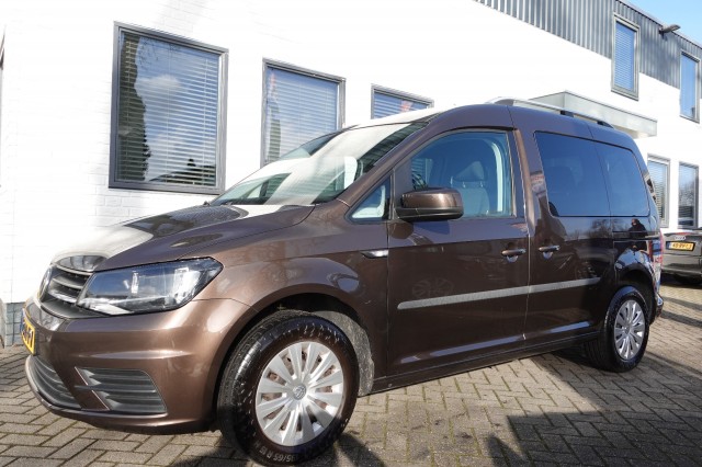 VOLKSWAGEN CADDY 1.0 TSI TRENDLINE 7 Persoons ZEER FRAAI , Bosch Car Service Palsgraaf, Rhoon