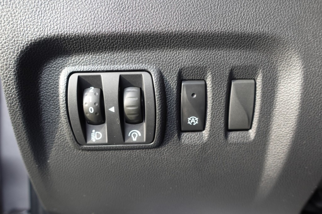 RENAULT, CAPTUR