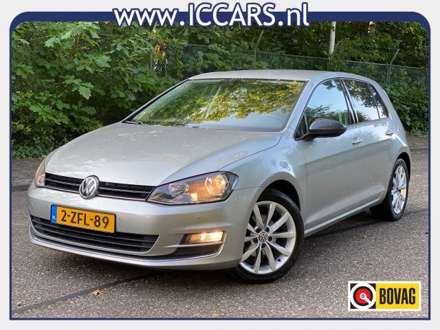 VOLKSWAGEN GOLF 1.2 TSI - Navi - Massage stoel - Camera - 2015 !!!, Autobedrijf I.C Cars, Wezep