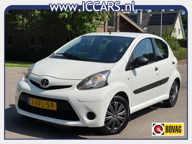 TOYOTA AYGO 1.0 VVT-i - 5 deurs - airco - APK 08-2026 !!!, Autobedrijf I.C Cars, Wezep