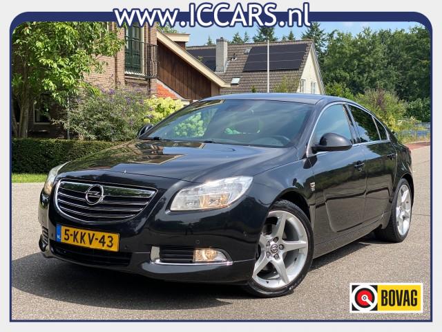 OPEL INSIGNIA 1.6 T SPORT OPC LINE 180 PK - Navi - 6 bak - Trekhaak !!!, Autobedrijf I.C Cars, Wezep