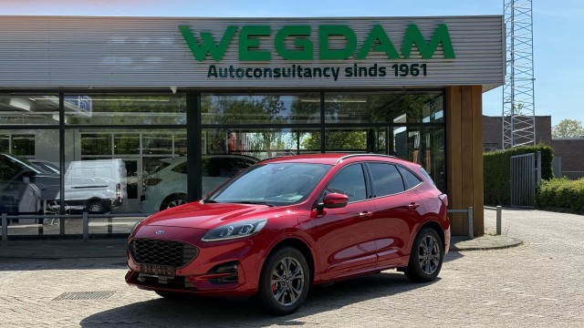 FORD KUGA 2.5 PHEV ST-LINE X / Trekhaak+Driver+19inch+Techno+Winter , WEGDAM Autoconsultancy, Losser