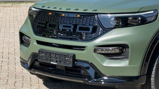 Ford Explorer - 3.0 V6 EB PHEV ST-LINE / ARMY EDITION / 20inch