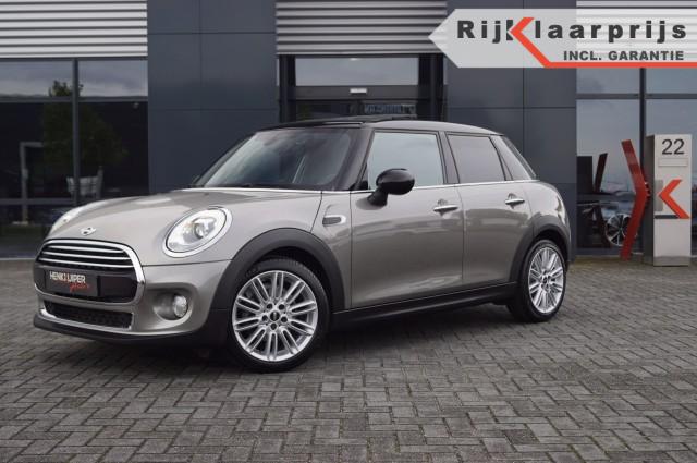 MINI COOPER 1.5 Chilli Serious Bus. 136pk, Henk Kuiper Autos, Staphorst