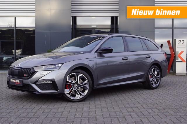 Skoda Octavia - Combi 1.4 TSI RS iV 245pk/ Sportstoelen elektr./ ACC/ Navi/ Head-up/Camera/App-Connect