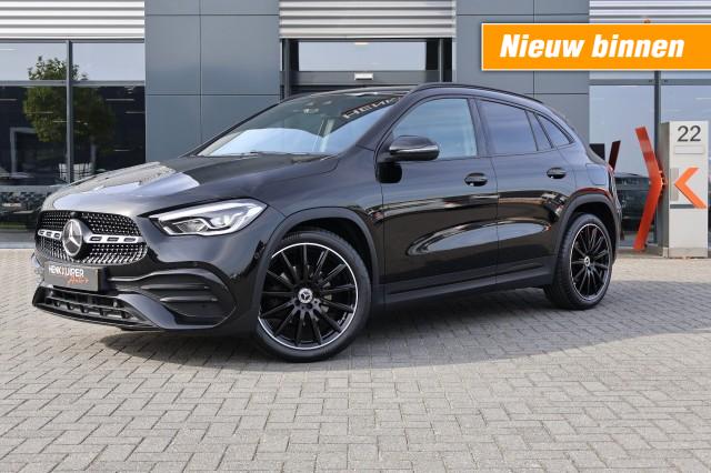 Mercedes-benz Gla-klasse - GLA 200 AMG DCT / Navi /Camera / 20 Inch LM /App-connect / PDC 
