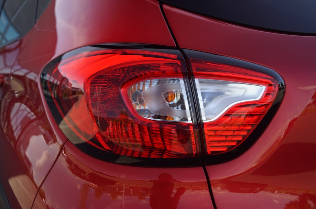 RENAULT, CAPTUR