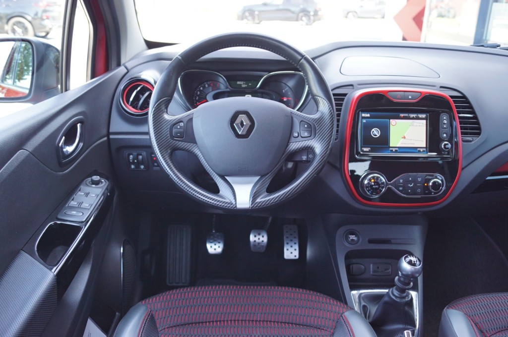 RENAULT, CAPTUR