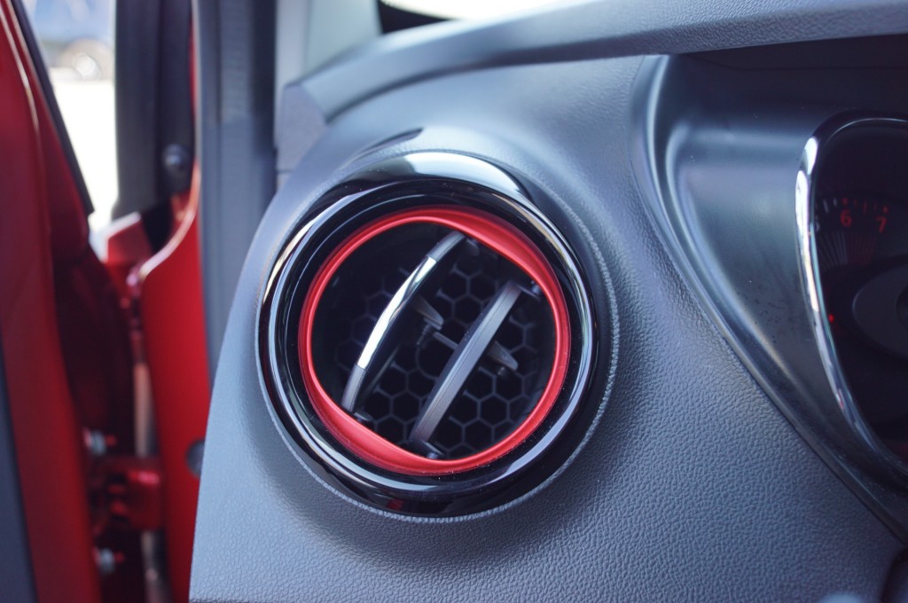 RENAULT, CAPTUR