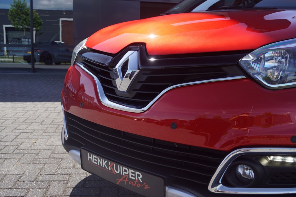 RENAULT, CAPTUR