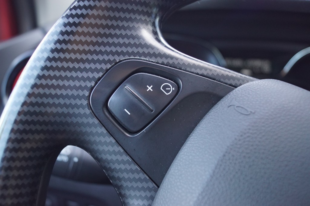 RENAULT, CAPTUR