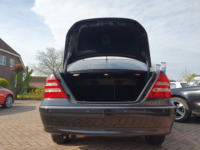 MERCEDES-BENZ C-KLASSE 280 ELEGANCE Autobedrijf Koos Pellegrom, 4181 PS Waardenburg