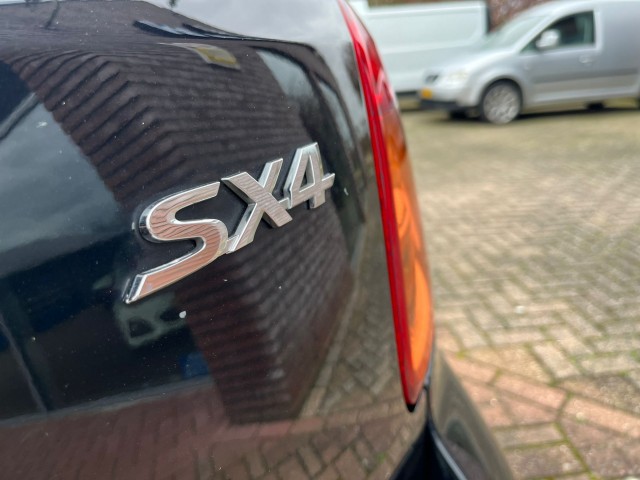 SUZUKI SX4 1.6 EXCLUSIVE Autobedrijf Koos Pellegrom, 4181 PS Waardenburg