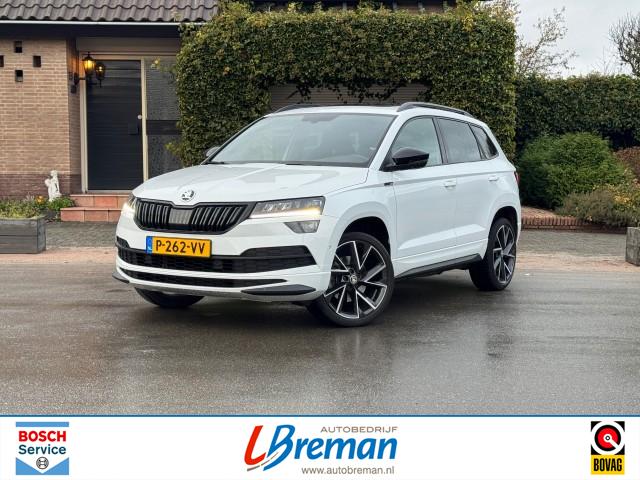 SKODA KAROQ 1.5 TSI ACT SPORTLINE BUSINESS DSG Panodak trekhaak , Autobedrijf Breman, Genemuiden
