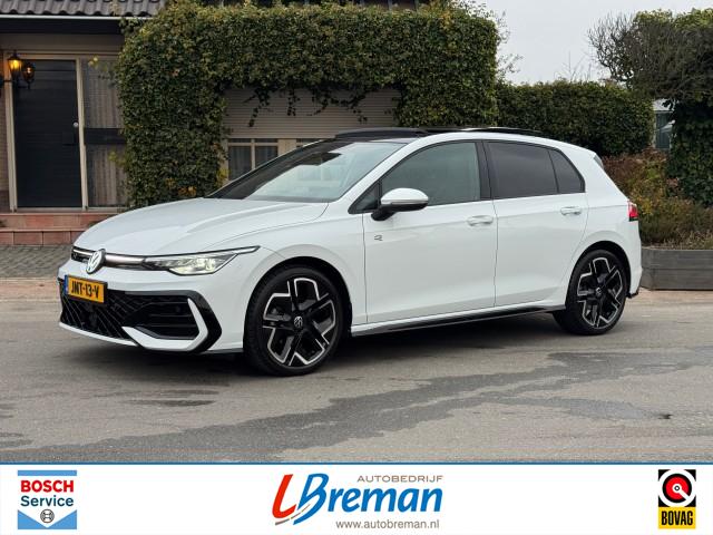 VOLKSWAGEN GOLF 1.5 ETSI R-LINE DSG Black Style150pk Panoramadak Matrix LED , Autobedrijf Breman, Genemuiden