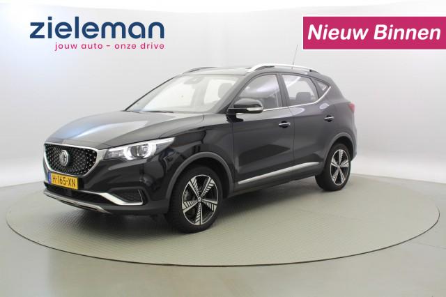 MG ZS EV Luxury - Panorama, Leer, Navi, Autobedrijf Zieleman, Nieuwleusen