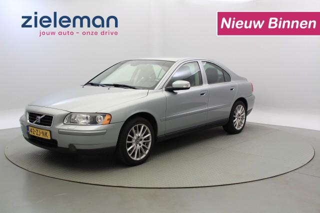Volvo S60 - 2.4 Drivers Edition 