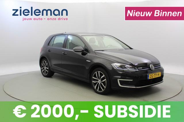 VOLKSWAGEN GOLF E-Golf (11.845 NA SUBSIDIE) - Clima, Camera, Autobedrijf Zieleman, Nieuwleusen