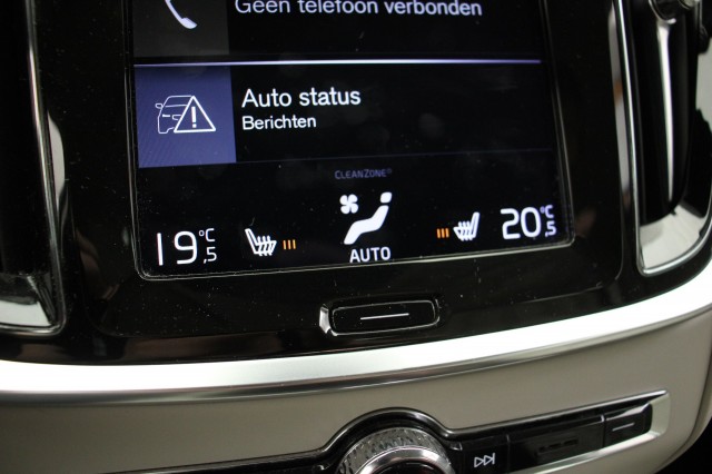 VOLVO V60 2.0 T6 Twin Engine AWD Momentum Pro Automaat, Autobedrijf Zieleman, Nieuwleusen