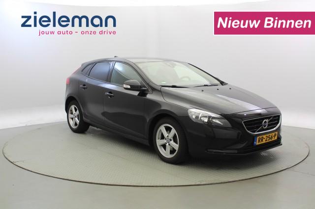 VOLVO V40 2.0 D2 Kinetic business - Navi, Cruise, Stoelverw., Autobedrijf Zieleman, Nieuwleusen