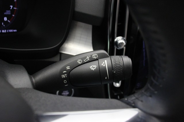 VOLVO XC40 1.5 T2 Momentum - , Autobedrijf Zieleman, Nieuwleusen