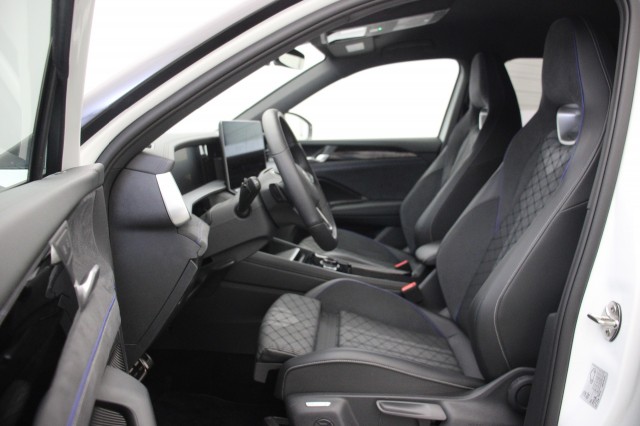 VOLKSWAGEN TAYRON 1.5 eTSI R-Line Edition 7 Persoons Automaat - , Autobedrijf Zieleman, Nieuwleusen